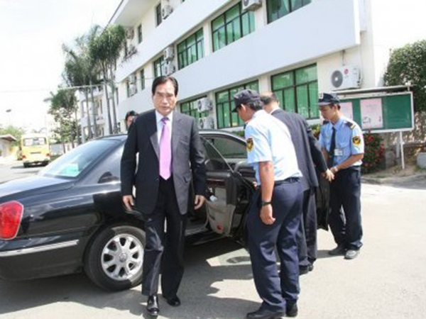 dịch vụ bảo vệ